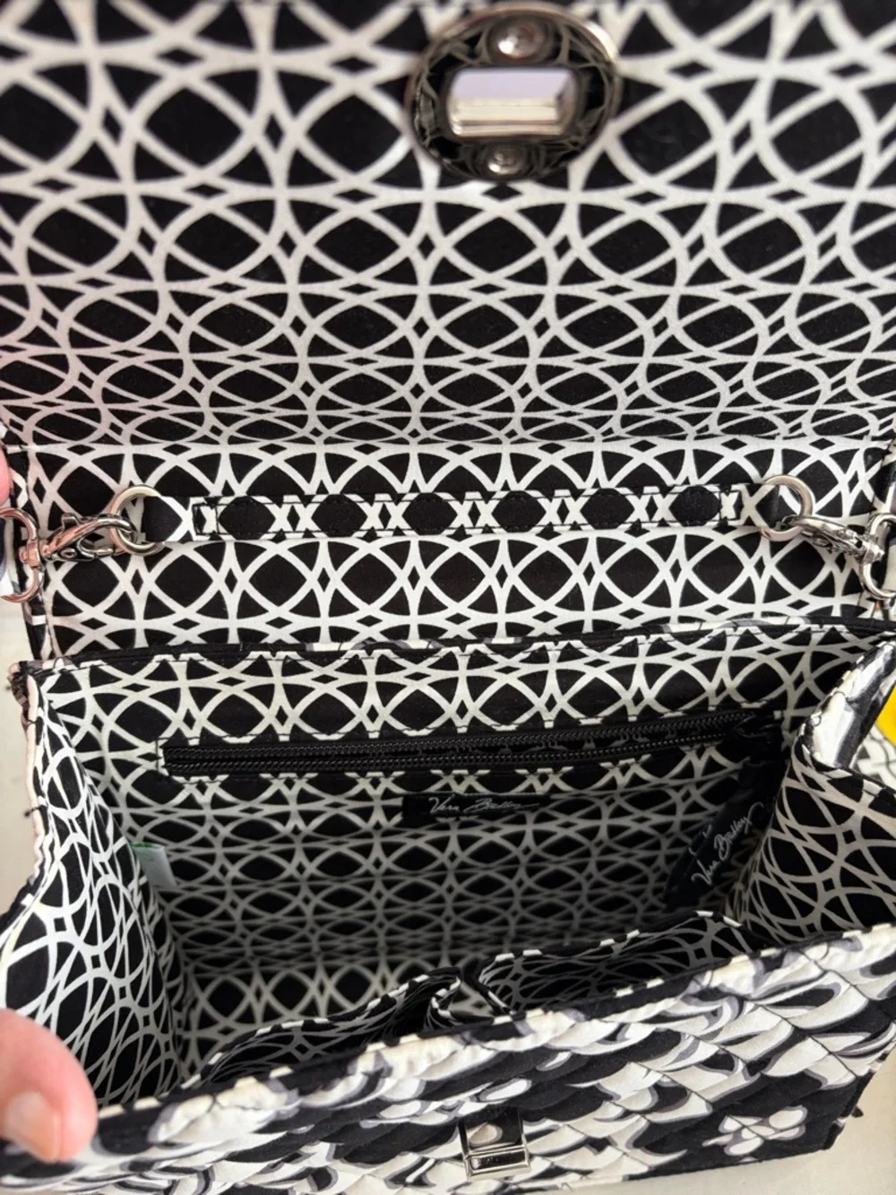 Vera Bradley Black & White Quilted Floral Crossbody - Picture 5 of 11